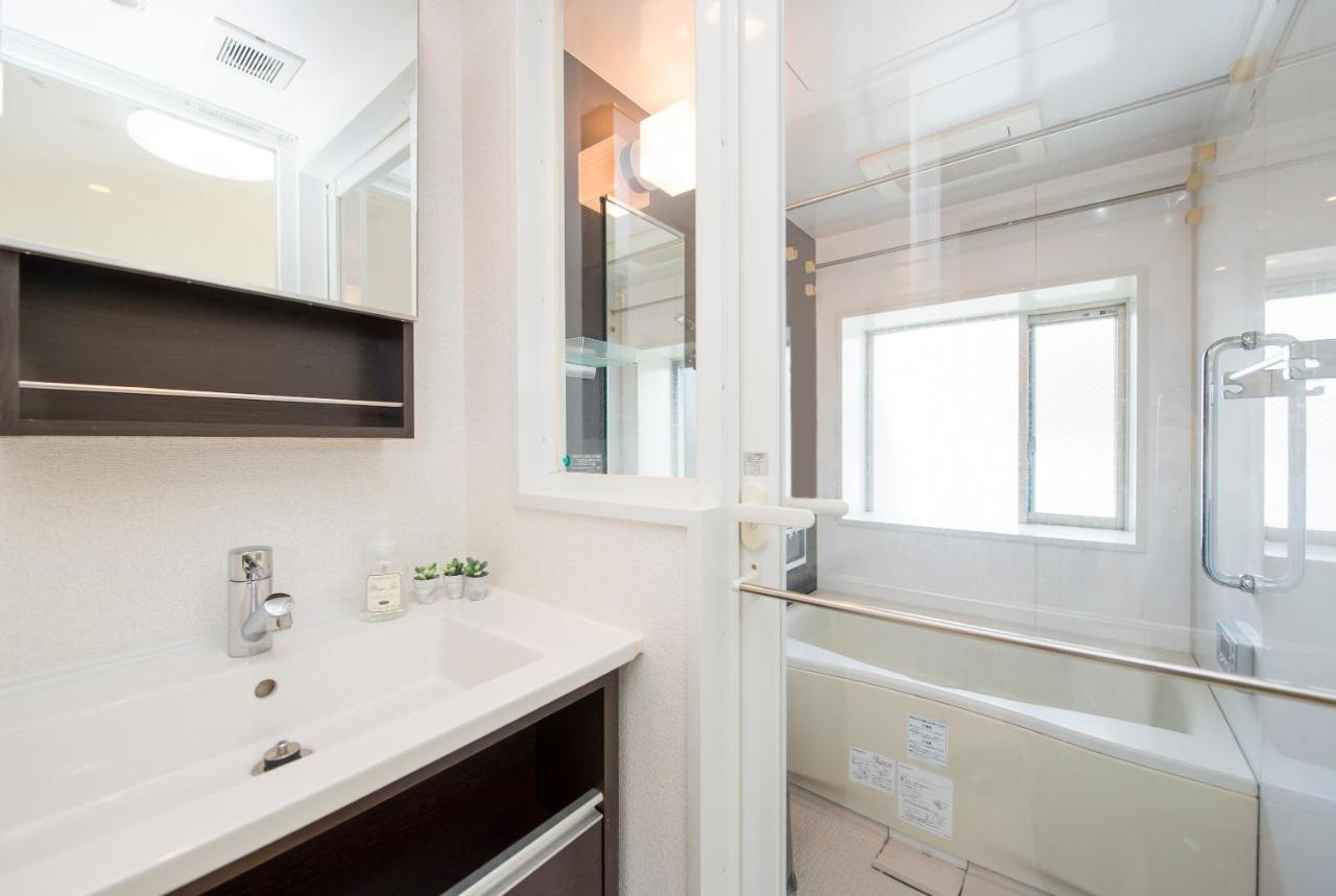 City Hotel Shinsaibashi Lofts Osaka Bagian luar foto